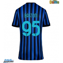 Inter Milan Alessandro Bastoni #95 Hjemmedrakt Dame 2025-26 Kortermet